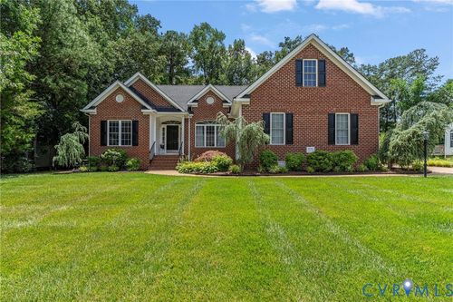 8733 Hughesland Rd, Mechanicsville, VA, 23116-2900 | Card Image