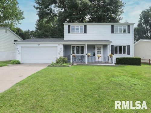 1822 Sussex Ct, Bettendorf, IA, 52722-3156 | Card Image