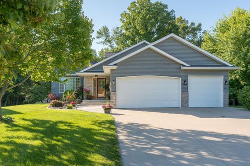 619 Colodoro Ln, Eagle Lake, MN, 56024-3401 | Card Image
