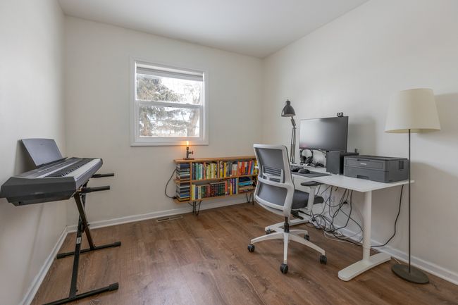 17877 W Gages Lake Rd, House other with 3 bedrooms, 1 bathrooms and 2 parking in Grayslake IL | Image 16