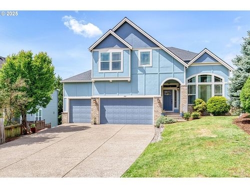 207 N Link Ct, Newberg, OR, 97132-7494 | Card Image