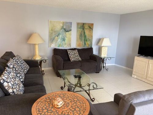 a-17a-2800 N Ocean Dr, Riviera Beach, FL, 33404-3297 | Card Image