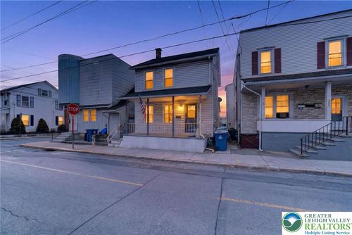 1604 Newport Ave, NORTHAMPTON, PA, 18067-1448 | Card Image