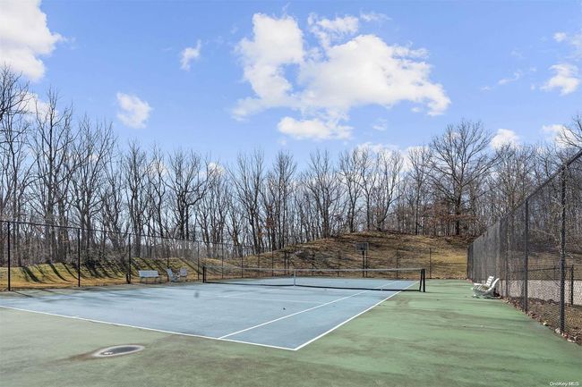 17 Sabrina Ct, House other with 4 bedrooms, 3 bathrooms and null parking in Dix Hills NY | Image 22