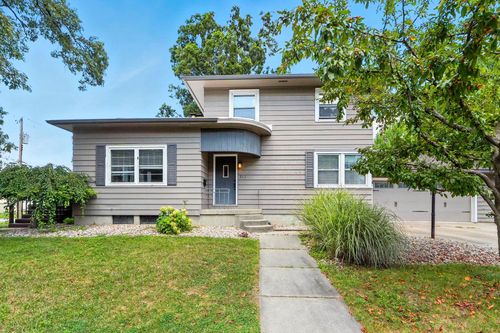 312 W Pleasant St, Angola, IN, 46703-1812 | Card Image