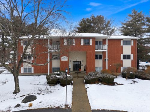 apt-i-7 Dailey St, Attleboro, MA, 02703-6422 | Card Image