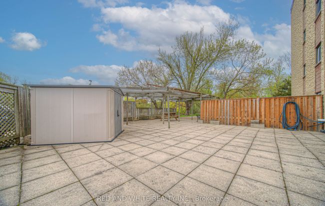 406 - 400 Champlain Blvd, Condo with 2 bedrooms, 1 bathrooms and null parking in Cambridge ON | Image 42