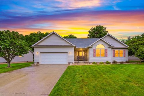 886 Golfview Drive, Chillicothe, OH, 45601 | Card Image