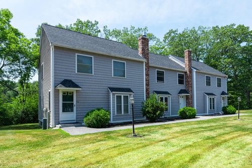 27-27 Downing Ct, Exeter, NH, 03833-1900 | Card Image