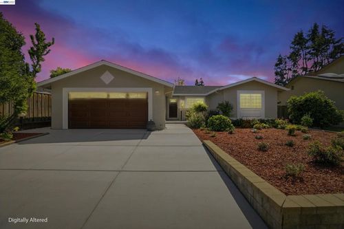 6563 Camden Ave, San Jose, CA, 95120-1808 | Card Image