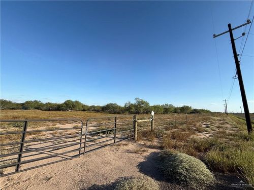 19304 Villa Hermosa Dr, Penitas, TX, 78576-4112 | Card Image