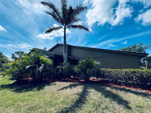 17690 Osprey Inlet Ct, FORT MYERS, FL, 33908-6117 | Card Image