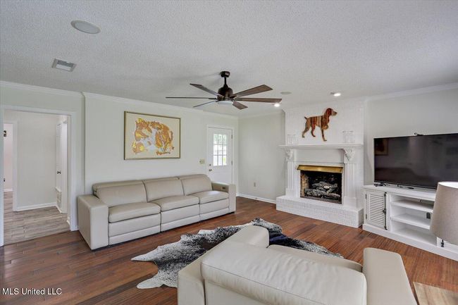 06-110 Stonington Ct | Image 6