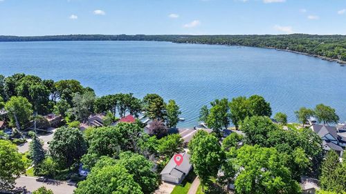5813 Roosevelt Street, Middleton, WI, 53562 | Card Image
