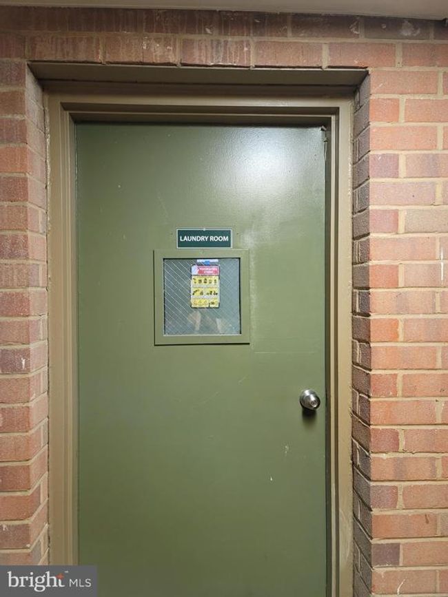 APT-201 - 5049 7 Th Rd S, Condo with 2 bedrooms, 2 bathrooms and null parking in ARLINGTON VA | Image 44