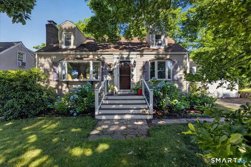 52 Hillside Ave, West Haven, CT, 06516-6706 | Card Image