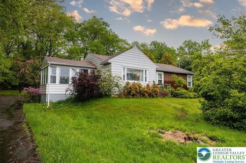 3 Oak Dr, Mountain Top, PA, 18707-1808 | Card Image