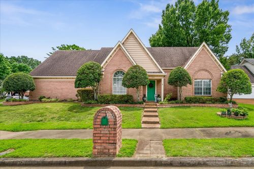 235 Summit View Cv, Collierville, TN, 38017-6806 | Card Image