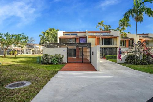 7601 Sw 105th Ave, Miami, FL, 33173-2956 | Card Image