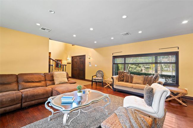 Flooded with Natural Light | Image 4