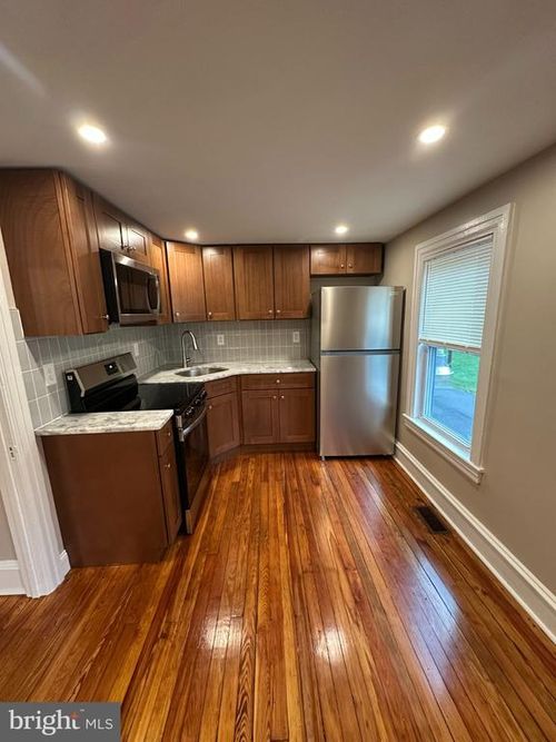 373 Easton Rd, HORSHAM, PA, 19044-2507 | Card Image