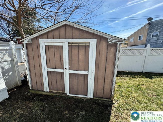 909 Genesee St, House other with 3 bedrooms, 1 bathrooms and null parking in Allentown PA | Image 19