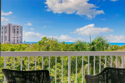 apt-303-5501 Heron Point Dr, NAPLES, FL, 34108-2846 | Card Image