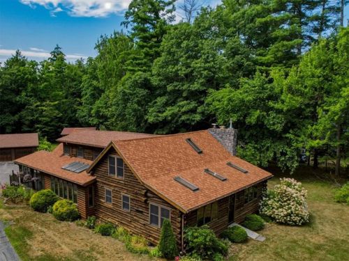 709 West Milton Road, Milton, VT, 05468 | Card Image