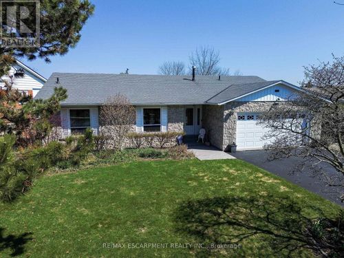 1233 Havendale Blvd, Burlington, ON, L7P3S1 | Card Image