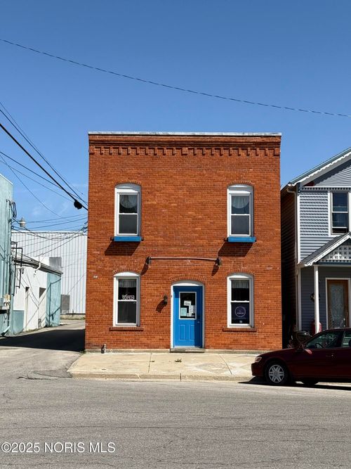 116 E Walker St, Upper Sandusky, OH, 43351-1257 | Card Image