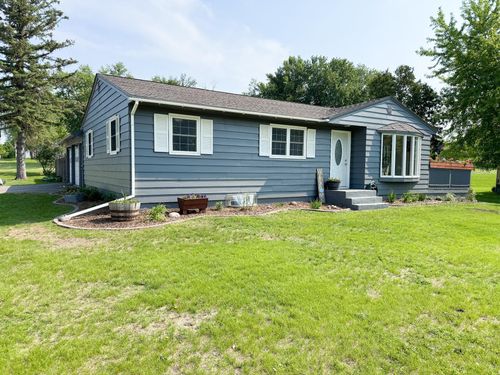 810 E Division St, Elbow Lake, MN, 56531-4619 | Card Image
