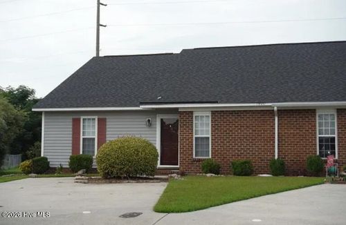 a-1400 Victorious Pl, Greenville, NC, 27858-1016 | Card Image
