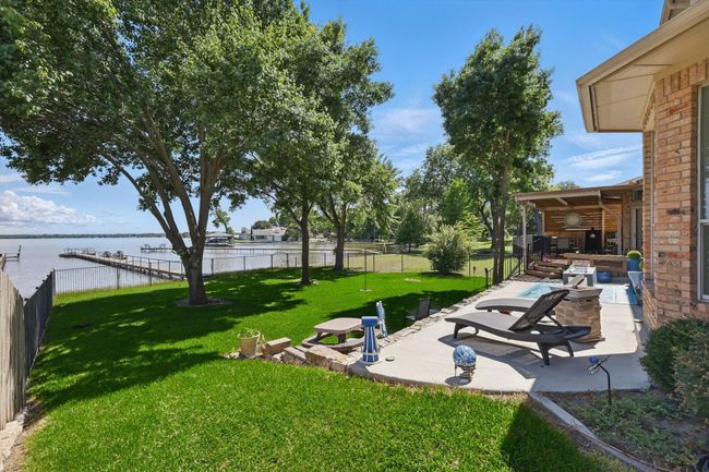 8913 Sunrise Point Ct, House other with 4 bedrooms, 4 bathrooms and null parking in Fort Worth TX | Image 12