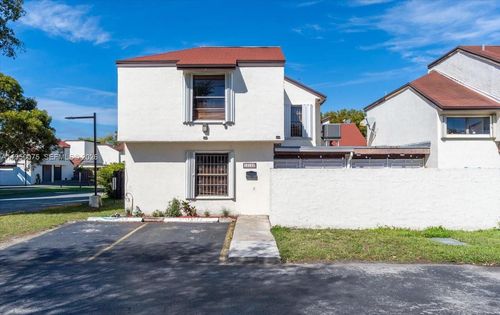 6-10133 Nw 5th Ter, Miami, FL, 33172-4016 | Card Image