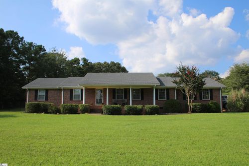 1101 Lakeview Dr, Greenville, SC, 29611-7416 | Card Image