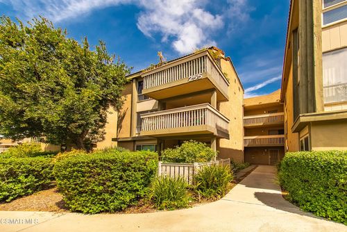 apt-21-255 Sequoia Ct, Thousand Oaks, CA, 91360-3882 | Card Image