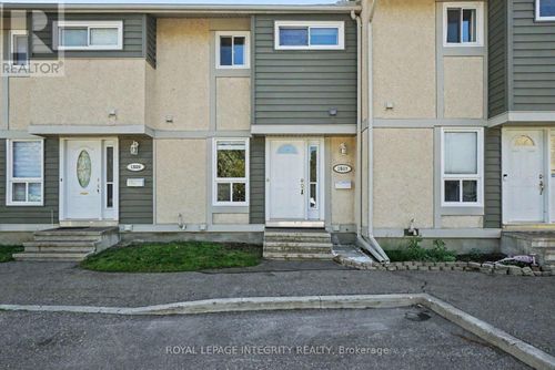2-1507 Ballard Court, Ottawa, ON, K1B4Z1 | Card Image