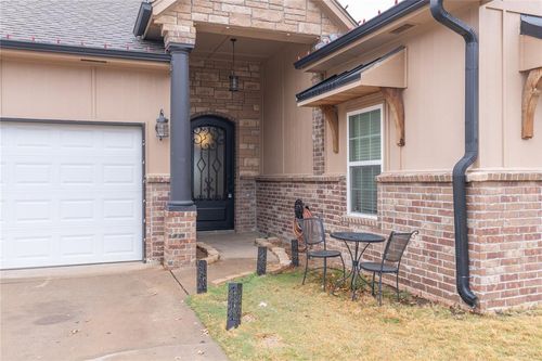 1605 Sw 80th St, Oklahoma City, OK, 73159-5303 | Card Image