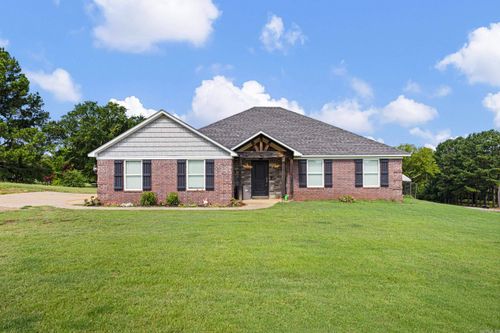 107 Kordsmeier Ln, Morrilton, AR, 72110-9092 | Card Image