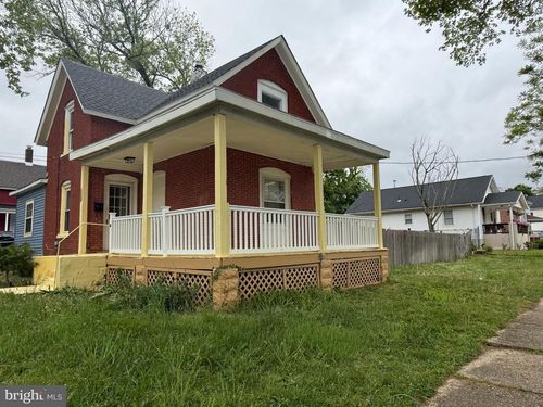 221 S Fourth S, VINELAND, NJ, 08360 | Card Image