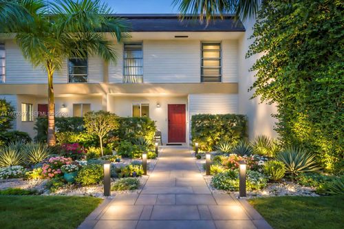 13b-3321 Simms St, Hollywood, FL, 33021-3147 | Card Image