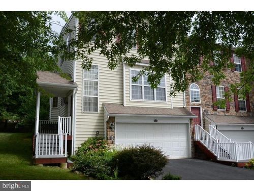 101 Avon Ct, MALVERN, PA, 19355-8526 | Card Image