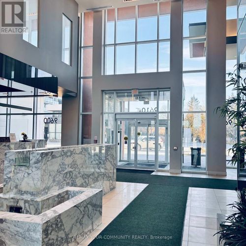 318b-9600 Yonge St, Richmond Hill, ON, L4C0X3 | Card Image