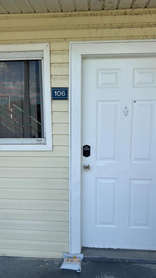 apt-106-3441 Nw 44th St, Lauderdale Lakes, FL, 33309-4271 | Card Image