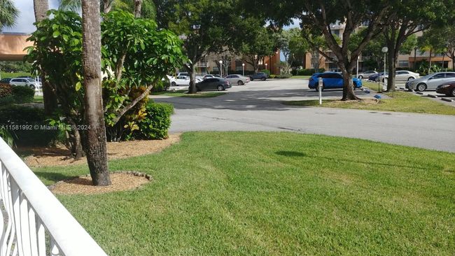 APT-1N - 500 Executive Center Dr, Condo with 2 bedrooms, 2 bathrooms and null parking in West Palm Beach FL | Image 16