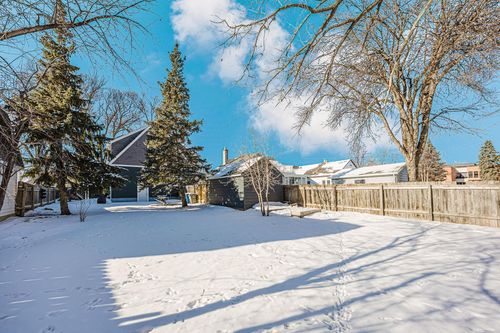 912 11th St S, Moorhead, MN, 56560-3540 | Card Image