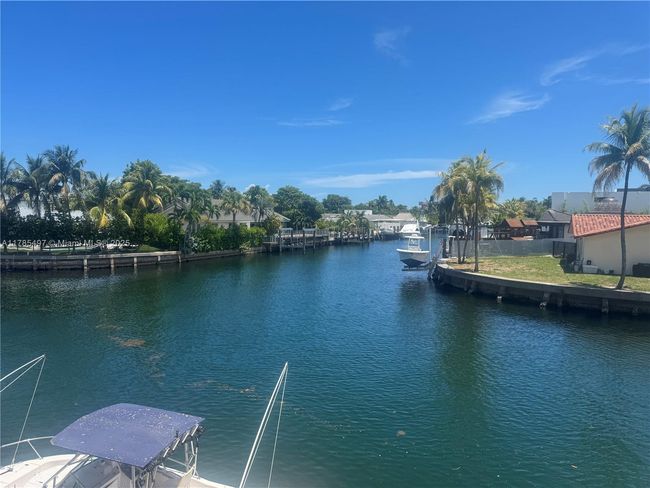 APT-408 - 2450 Ne 135 Th St, Condo with 1 bedrooms, 1 bathrooms and null parking in North Miami FL | Image 17