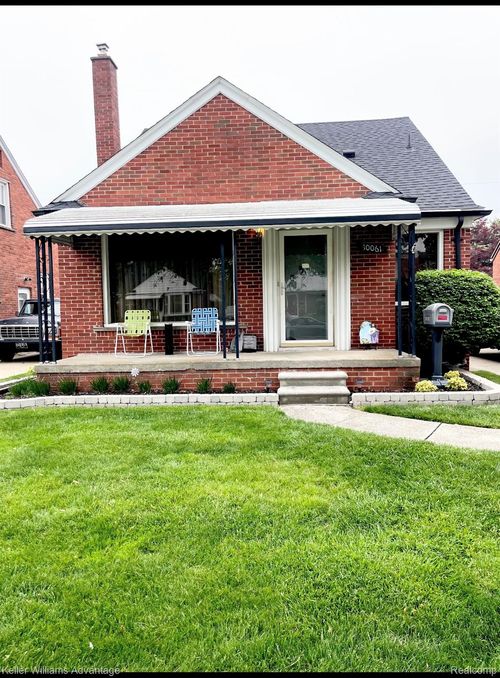 10061 Colwell Ave, Allen Park, MI, 48101-1316 | Card Image
