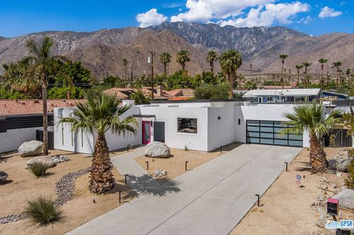 2719 N Junipero Ave, Palm Springs, CA, 92262 | Card Image