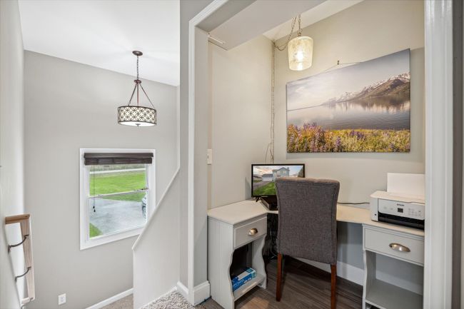 office nook | Image 16